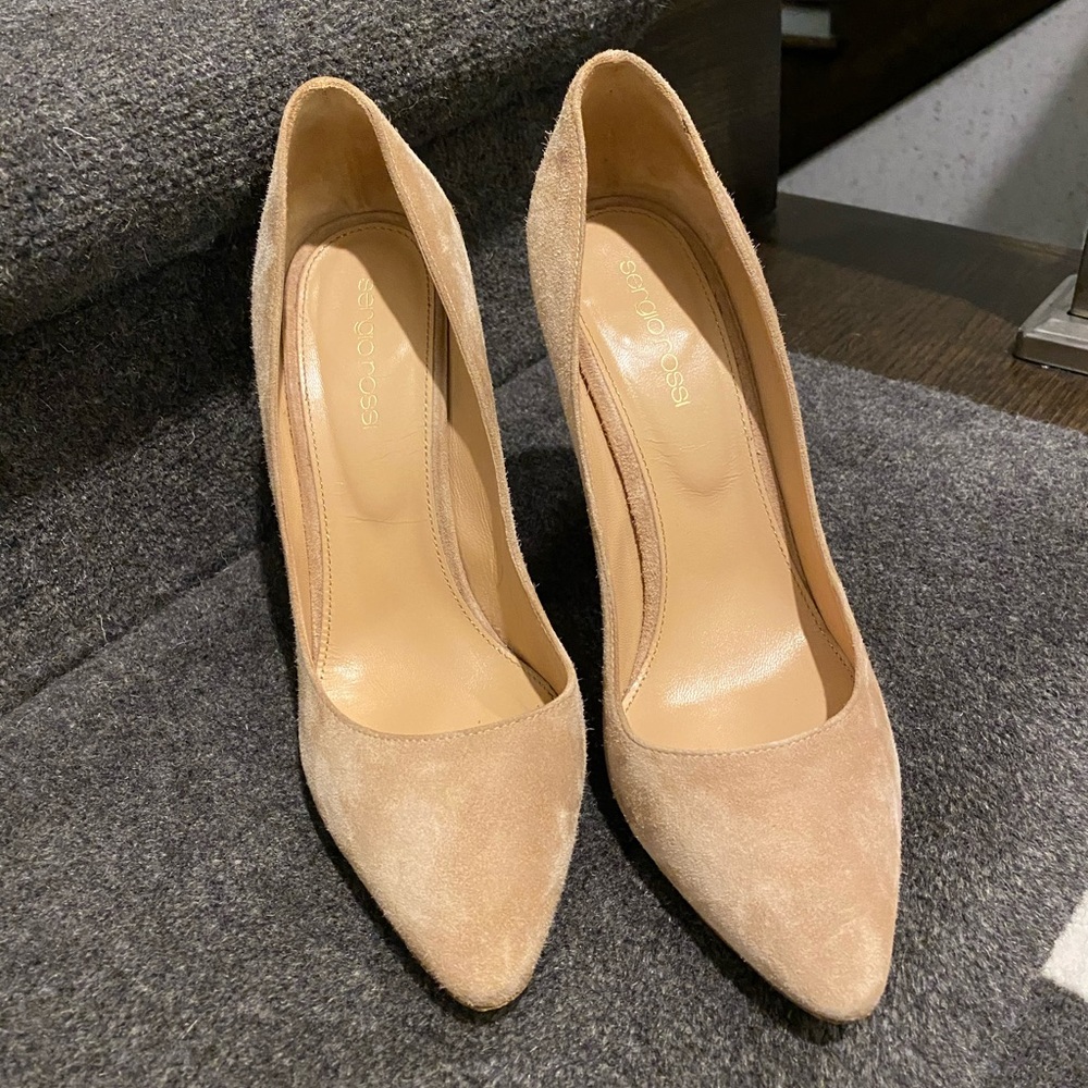 Sergio Rossi suede pumps
